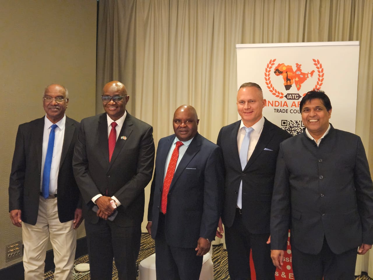 IETO Hosts Diplomatic Dinner for Global Collaboration in Abu Dhabi